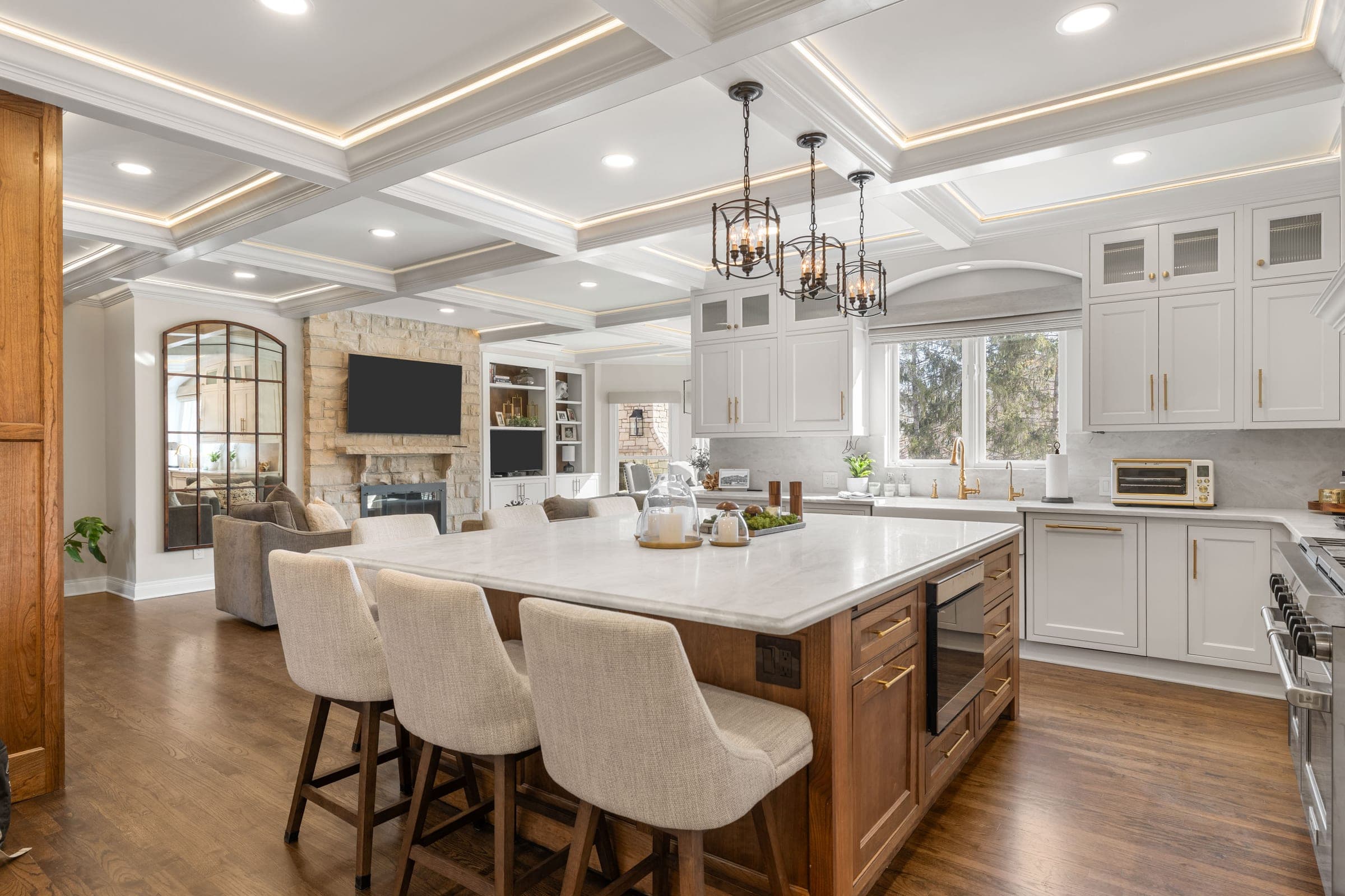 Documenting a High-End Kitchen Renovation in Chesterfield. Photo by Zach Dalin, St. Louis photographer.