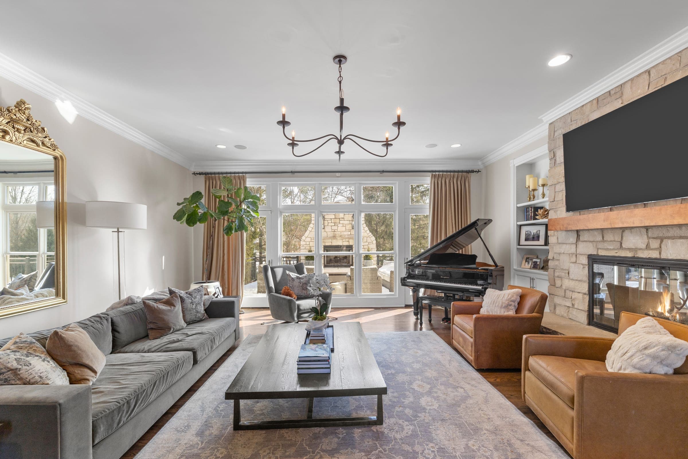 Documenting a High-End Kitchen Renovation in Chesterfield. Photo by Zach Dalin, St. Louis photographer.