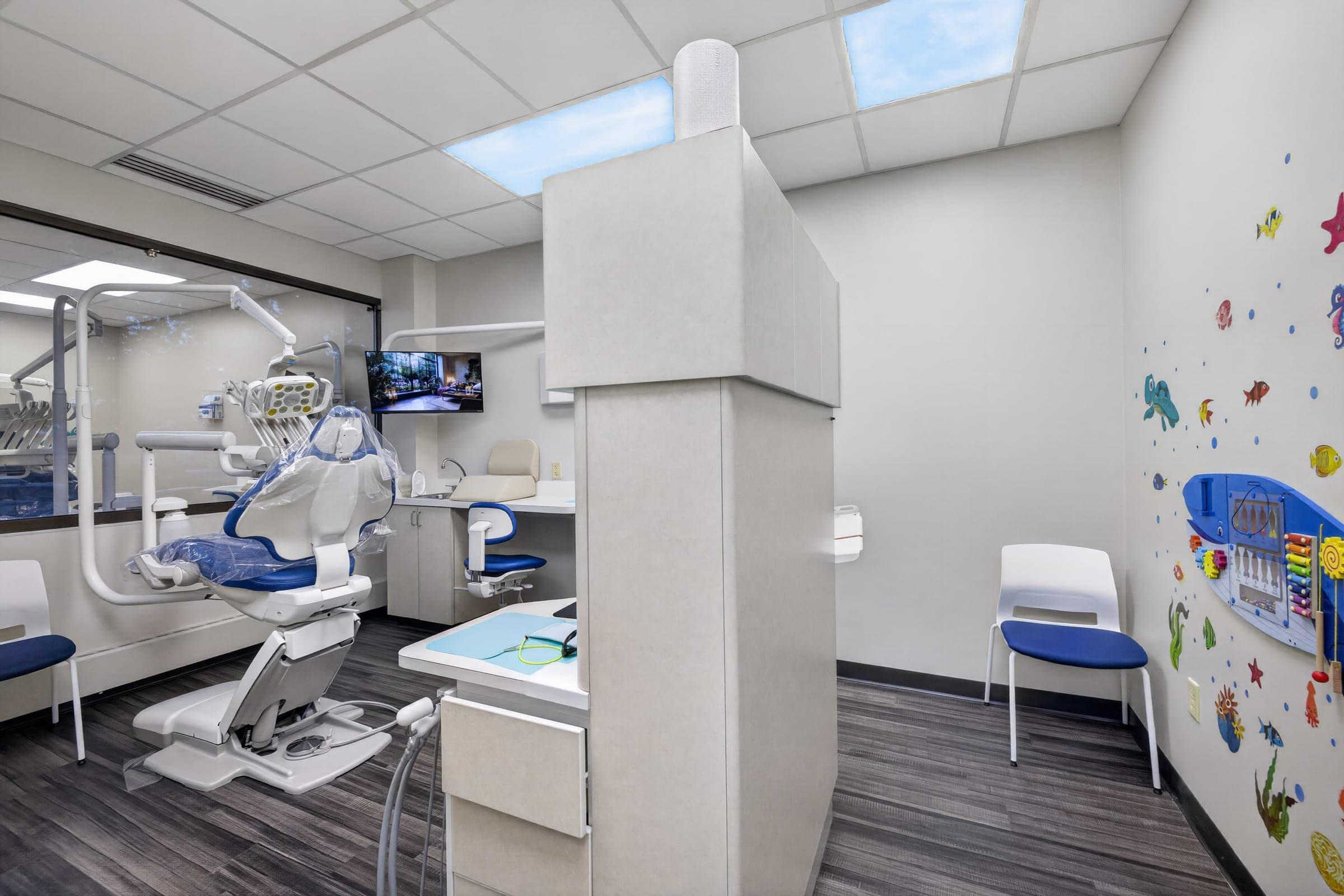 Behind the Scenes: Marketing Media for Clear Essence Family Dentistry. Photo by Zach Dalin, St. Louis photographer.