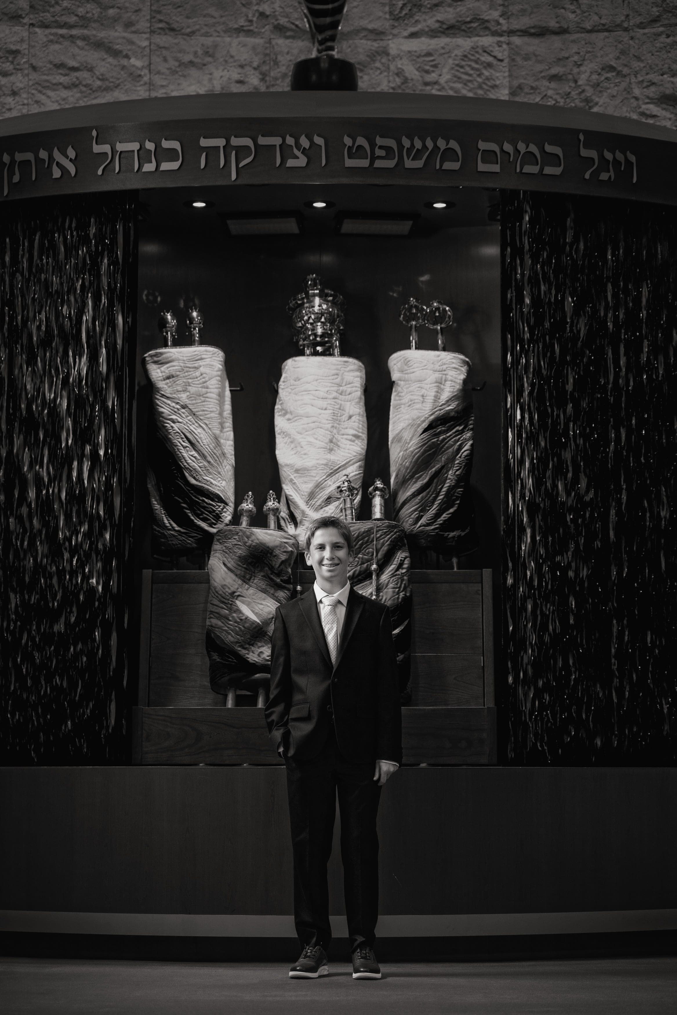 Gavin's Golf-Themed Bar Mitzvah at Shaare Emeth and Meadowbrook Country Club. Photo by Zach Dalin, St. Louis photographer.
