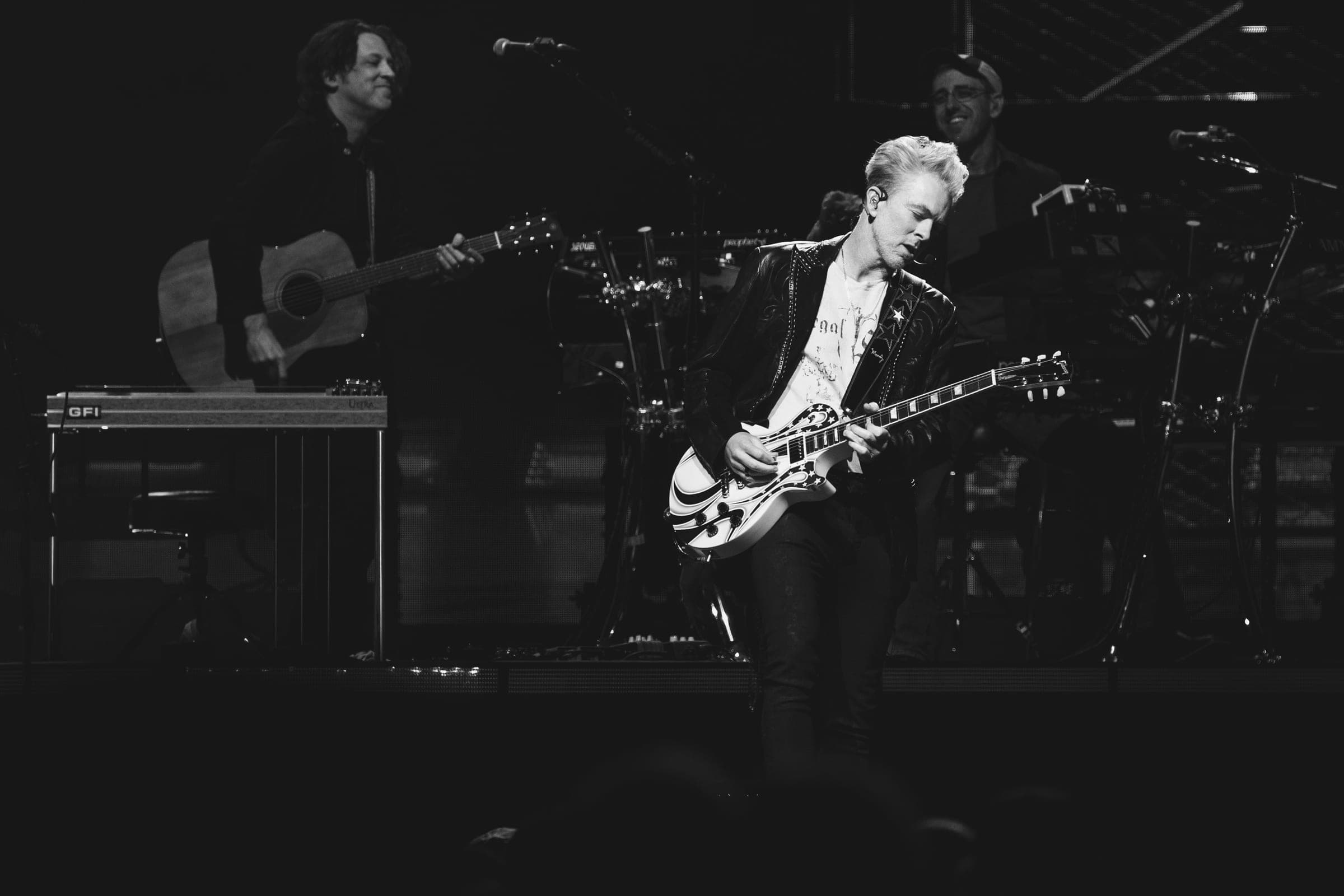 Photographing Rascal Flatts at Enterprise Center for 93.7 The Bull. Photo by Zach Dalin, St. Louis photographer.
