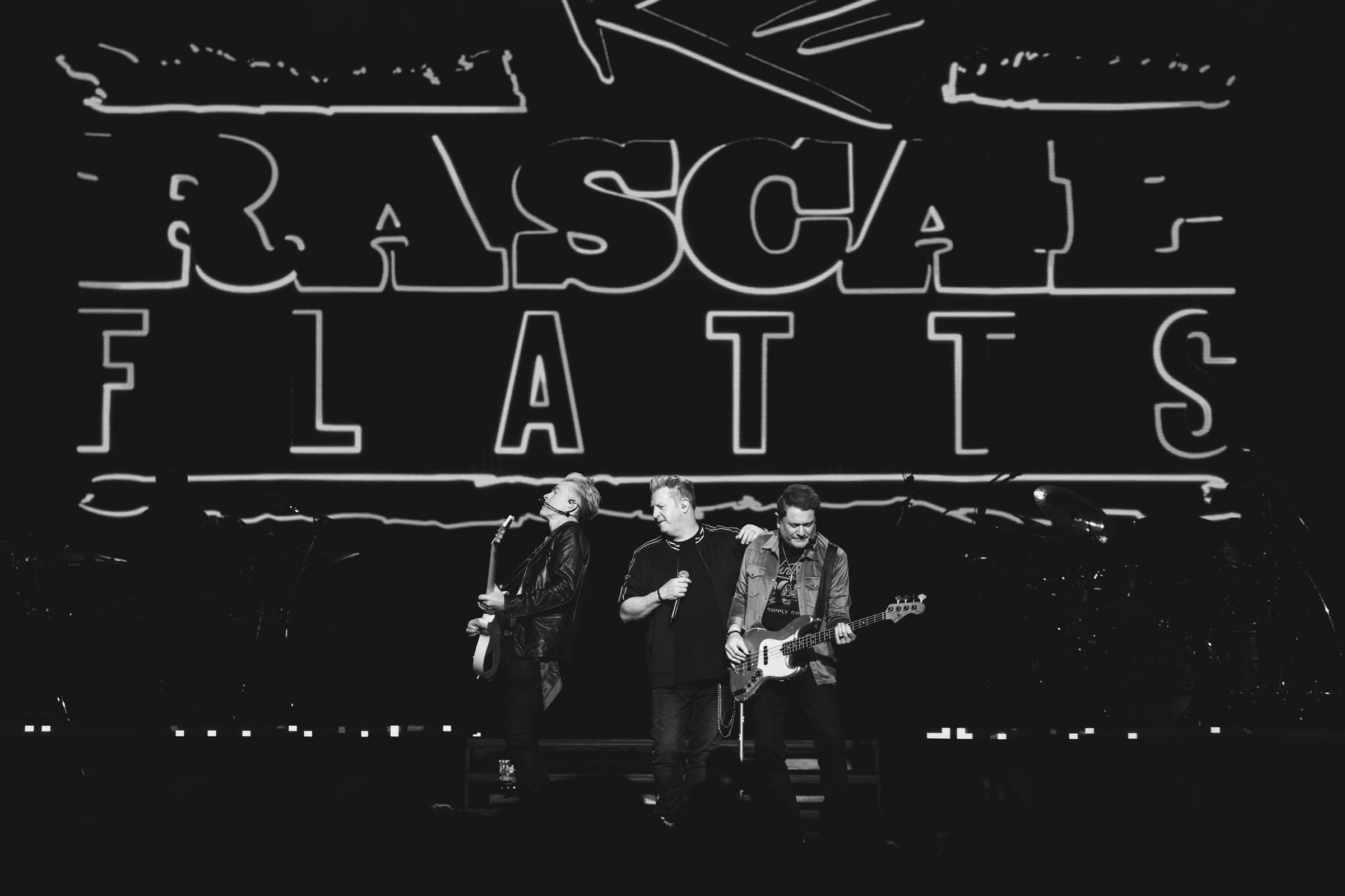 Photographing Rascal Flatts at Enterprise Center for 93.7 The Bull. Photo by Zach Dalin, St. Louis photographer.