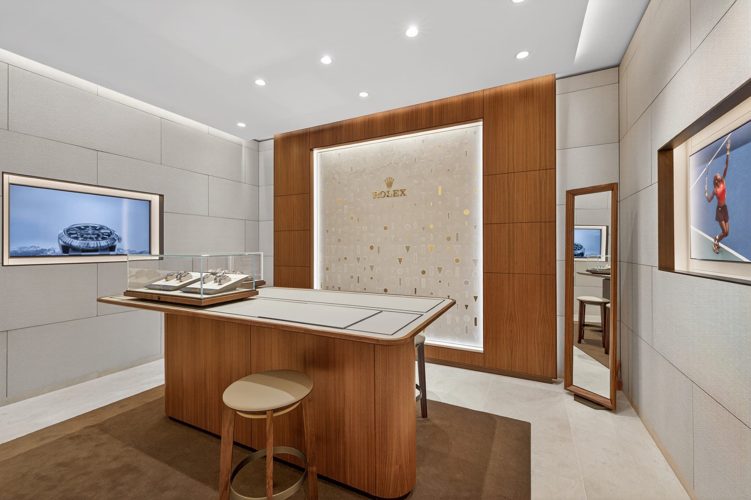 Inside Simon's Jewelers: A Fresh Look at the Newly Renovated Clayton Store. Photo by Zach Dalin, St. Louis photographer.
