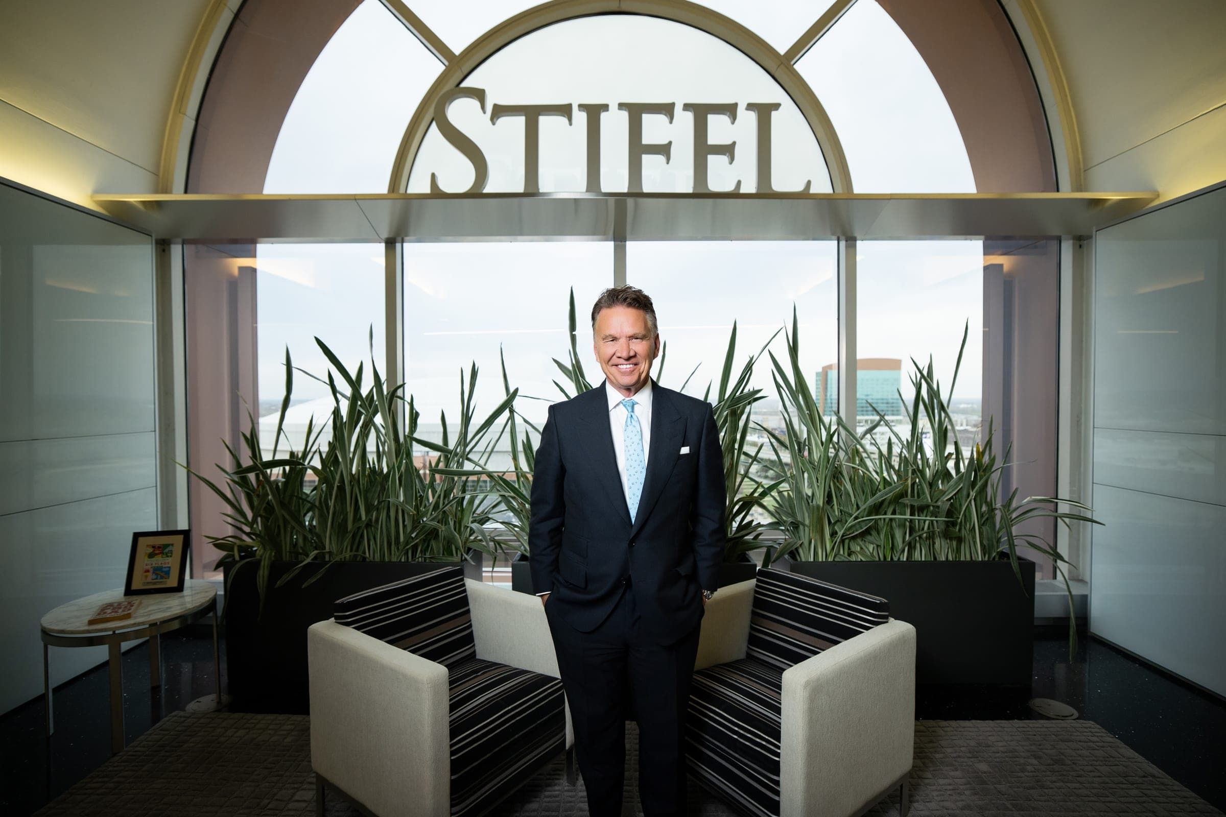 Photographing Stifel CEO Ron Kruszewski for Sophisticated Living Magazine. Photo by Zach Dalin, St. Louis photographer.