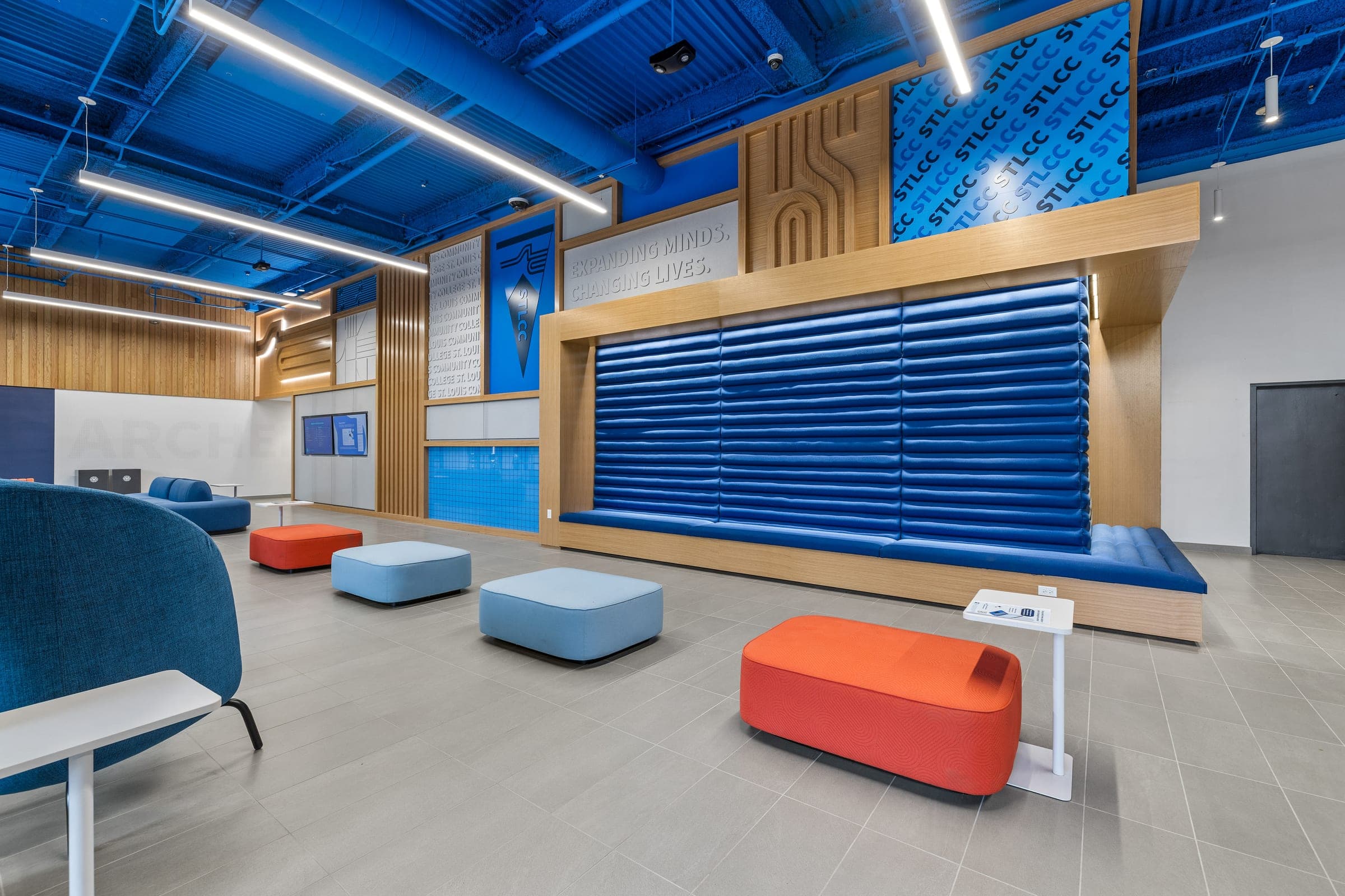Photographing Russell Contracting's Renovations at STLCC Meramec. Photo by Zach Dalin, St. Louis photographer.